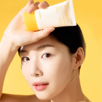 Осветляющий солнцезащитный крем CELIMAX Pore Dark Spot Brightening Care Sunscreen 50 ml